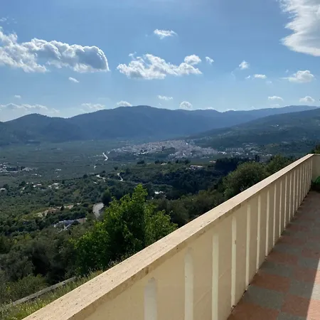 Villa Monte Sacro - Manfredi Homes& *