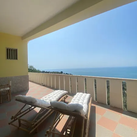 Monte Sacro By Casa Manfredi Mattinata
